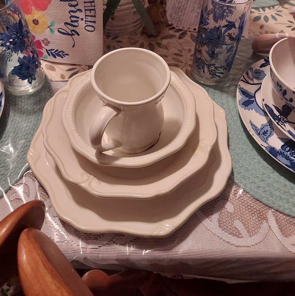 Princess House Dinnerware